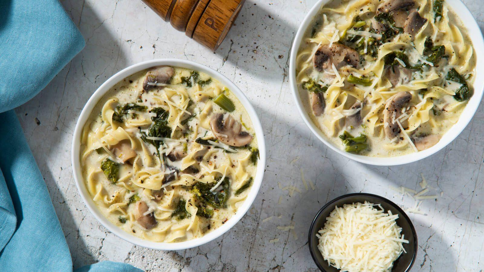 Cacio-e-Pepe-Noodle-Vegetable-Soup-020-16x9