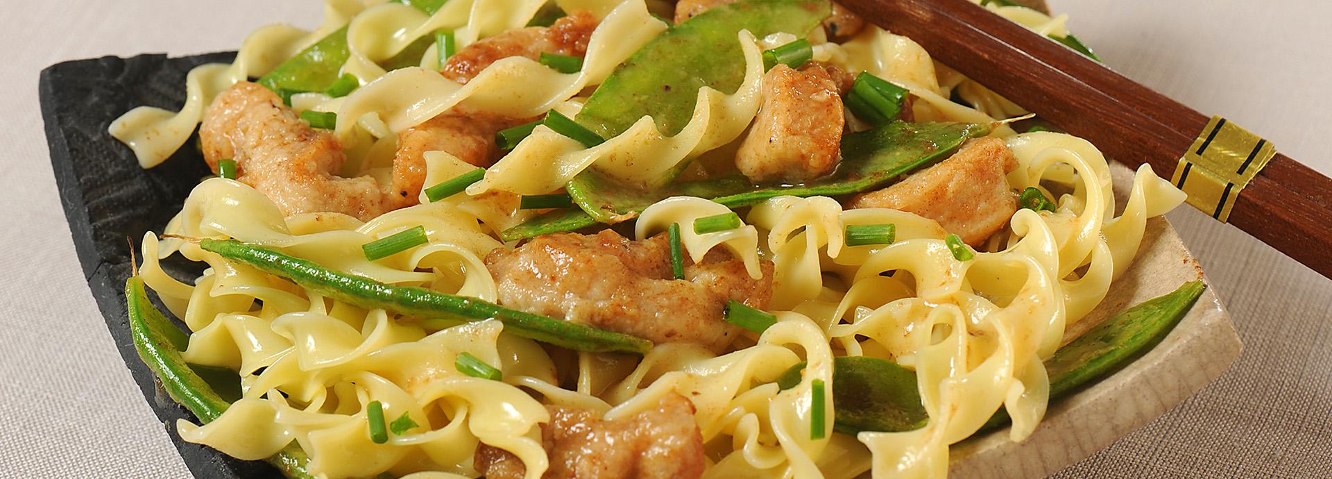 rp_Chive-Scented_Noodles_with_Chicken_and_Snowpeas