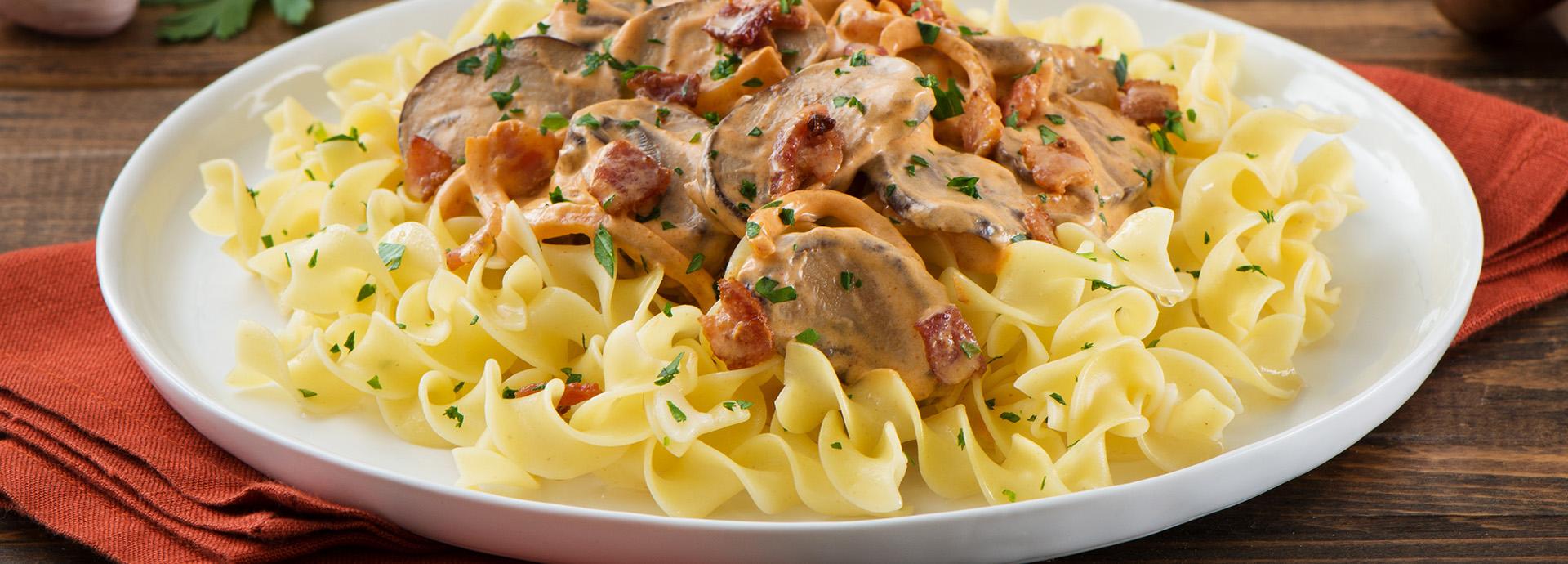 rp_Noodles-with-Bacon_MushroomsAndPaprika