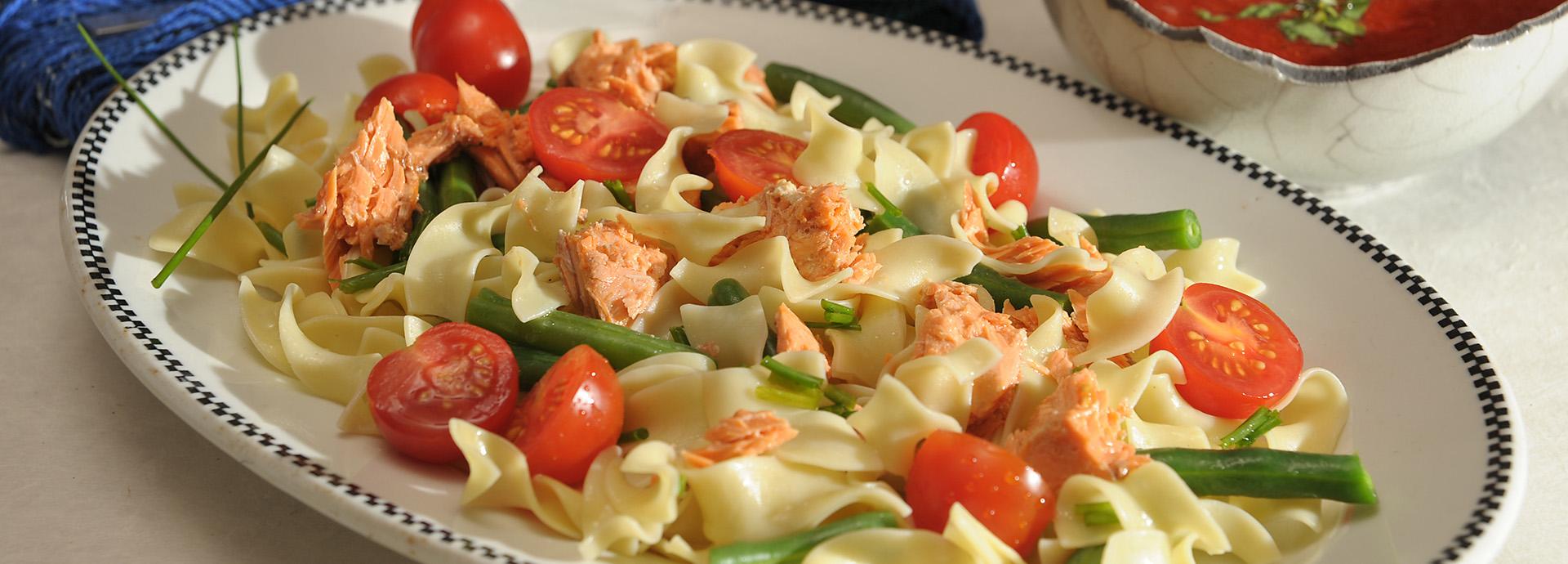 rp_Salmon_Vegetable_Garden_Salad