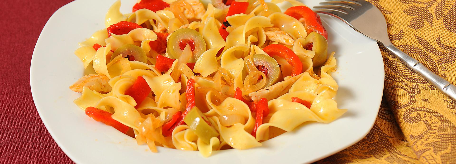 rp_SpanishStyle_Noodles_with_Chicken_and_Peppers