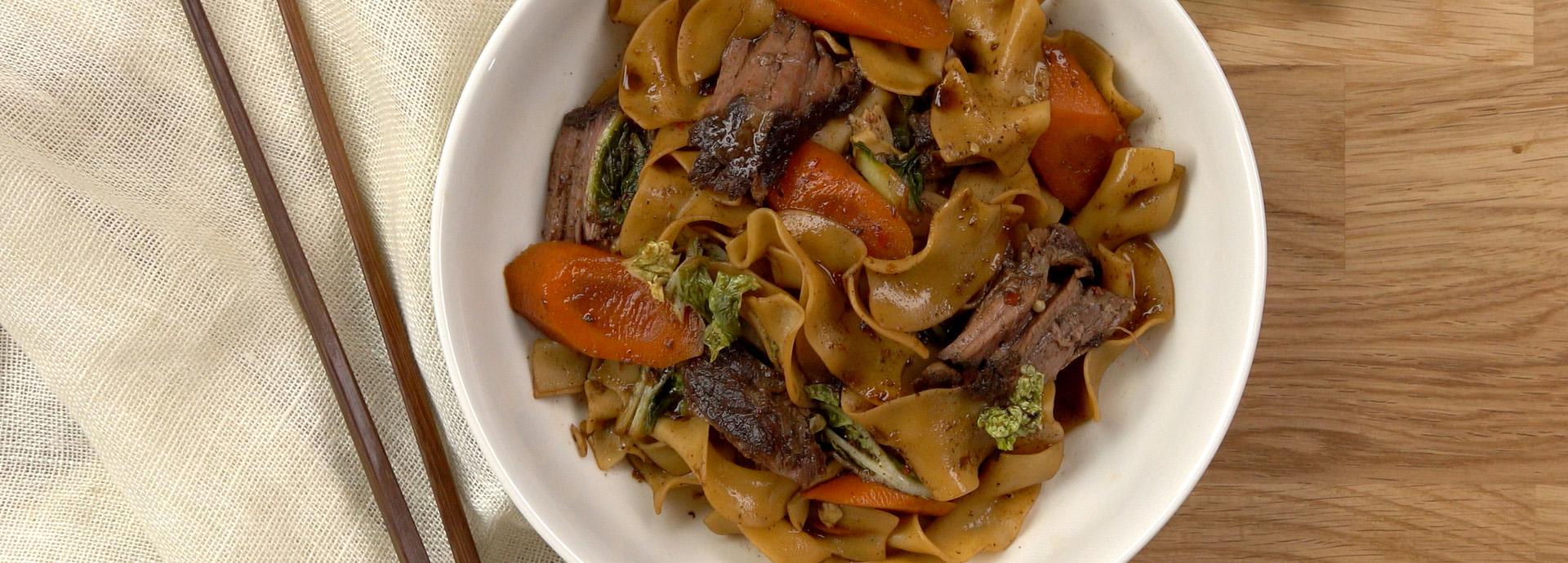 rp_SlowCooker_SpicyAsian_ShortRibs_and_Noodles