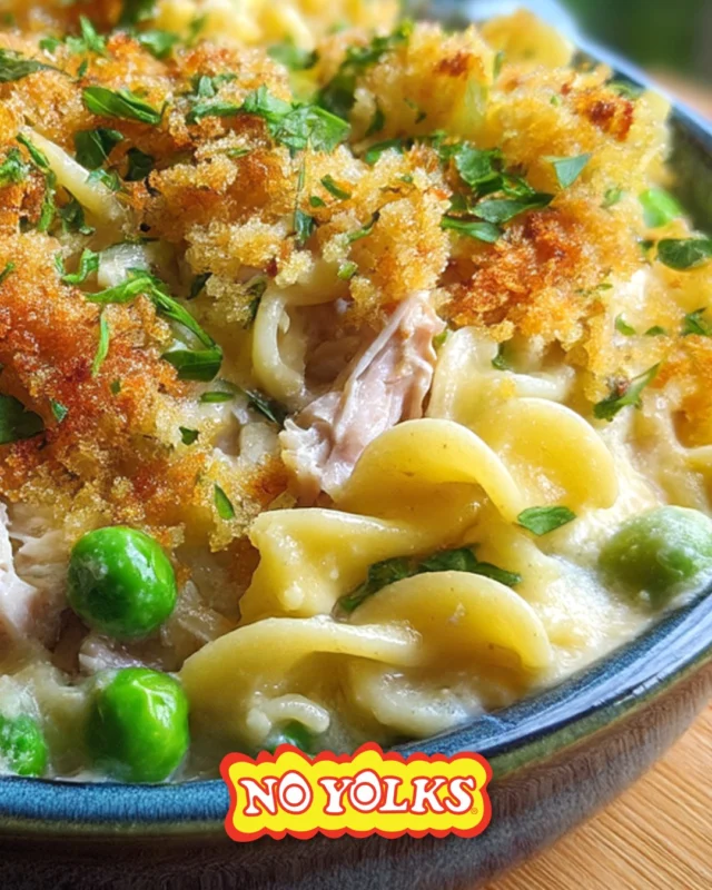 Dinner made easy. This Tuna Casserole comes together in no time and is just as delicious as it is comforting. Link in bio for recipe details.